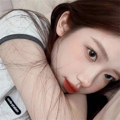 百里莲花并蒂开